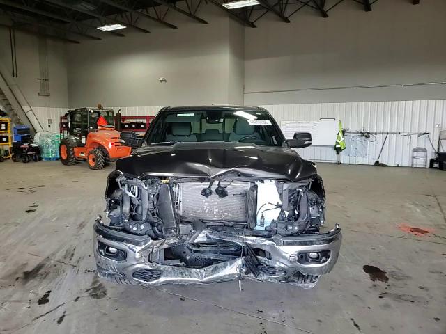 2022 RAM 1500 - Image 10