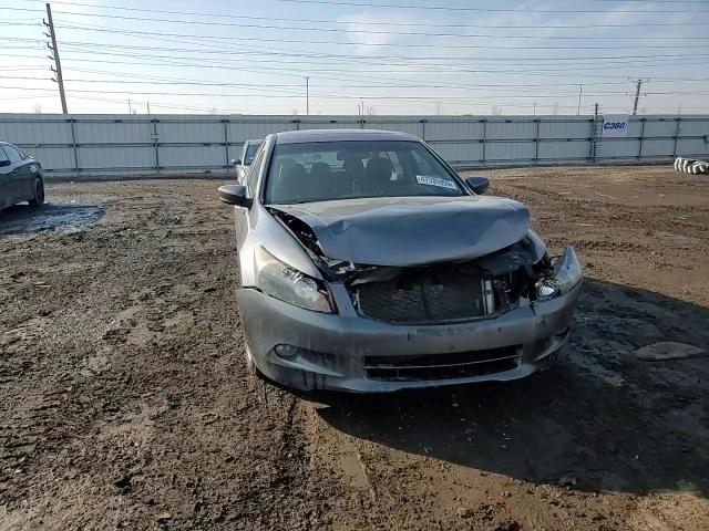 2010 Honda Accord - Image 10
