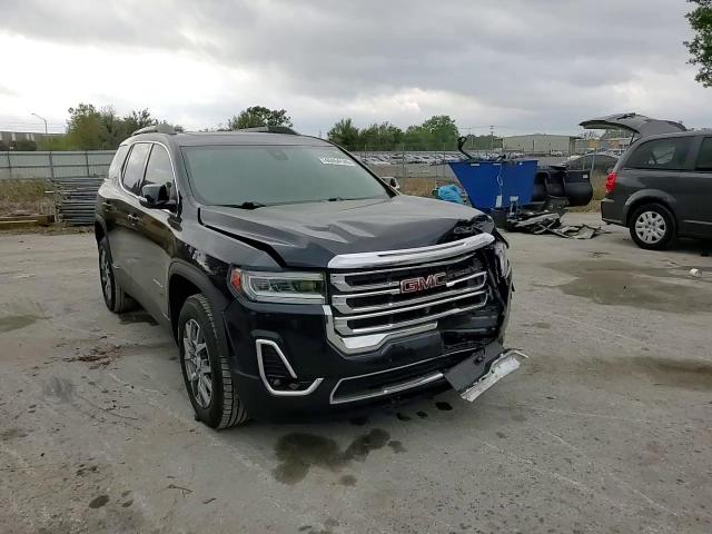 2021 GMC Acadia - Image 12