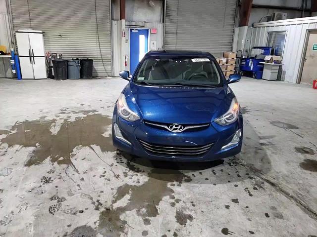 2015 Hyundai Elantra - Image 13