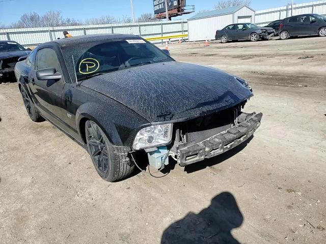 2006 Ford Mustang - Image 10
