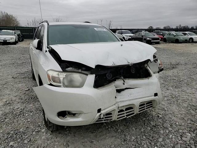 2010 Toyota Highlander - Image 12