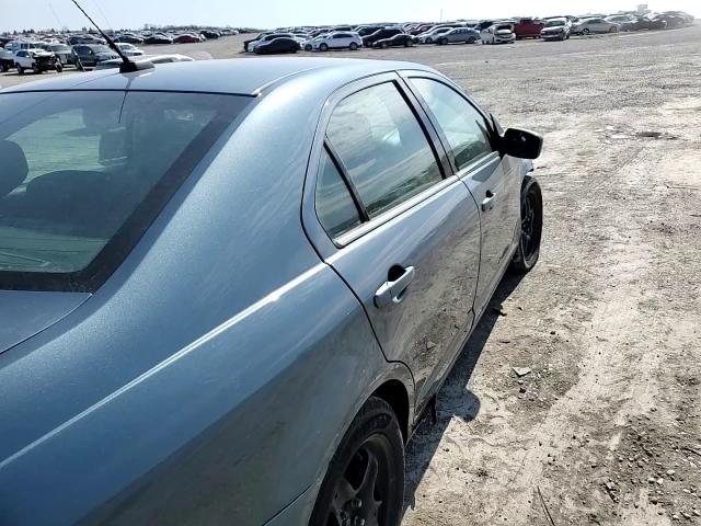 2011 Ford Fusion - Image 10