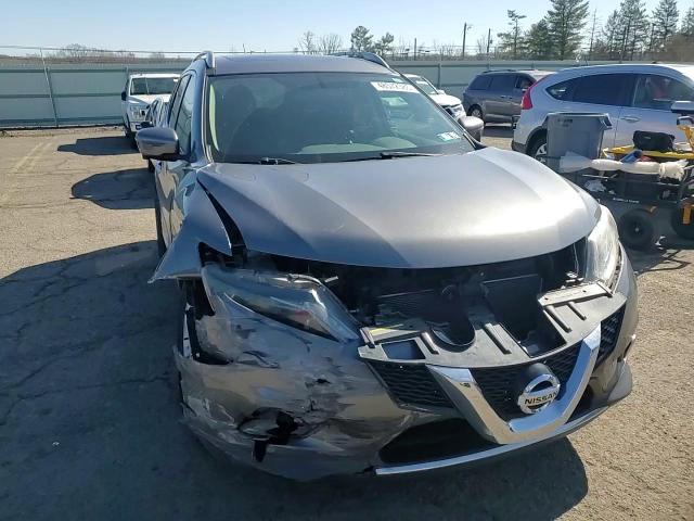 2016 Nissan Rogue - Image 12