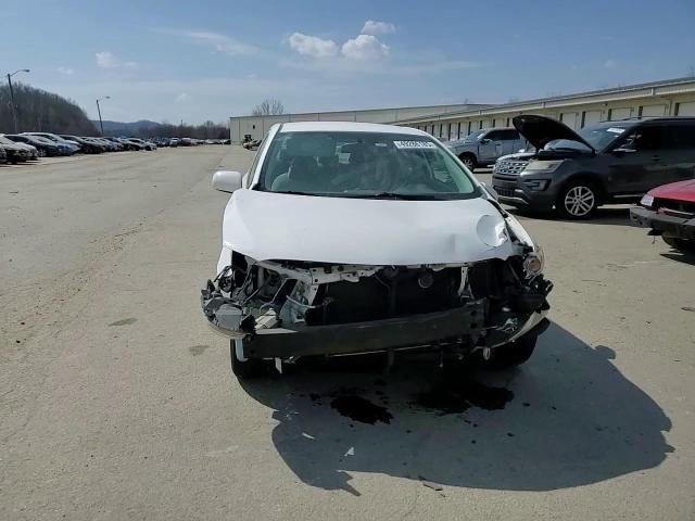 2010 Toyota Corolla - Image 11
