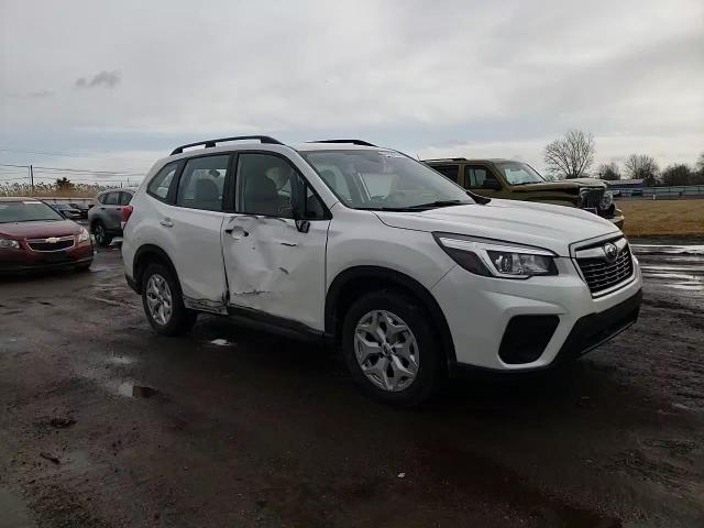 2019 Subaru Forester - Image 11