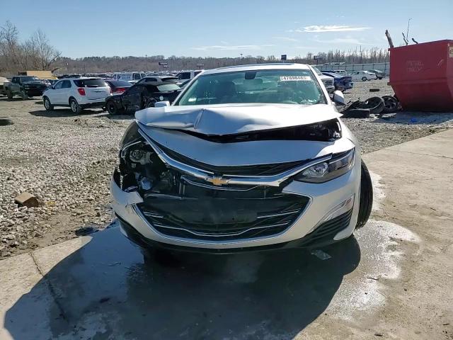 2021 Chevrolet Malibu - Image 13