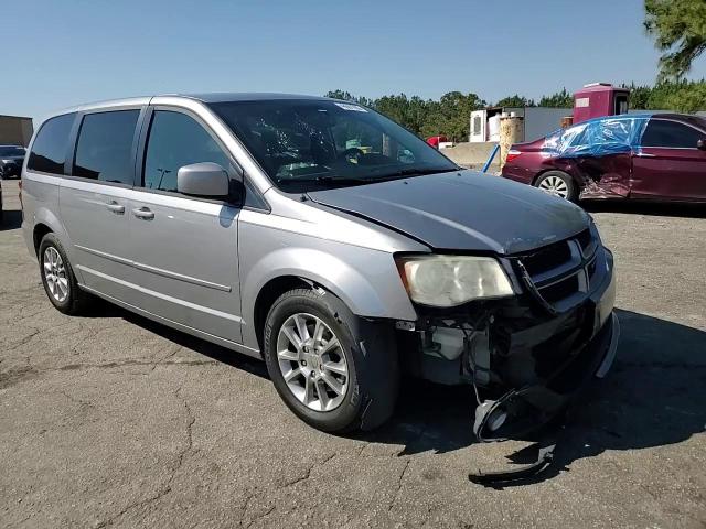 2013 Dodge Caravan - Image 12