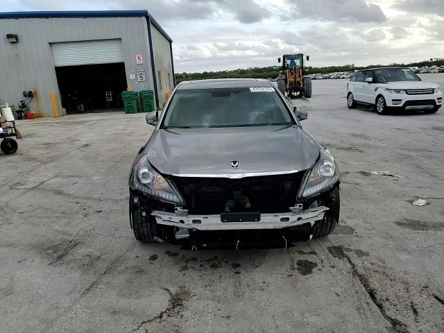 2013 Hyundai Equus - Image 13
