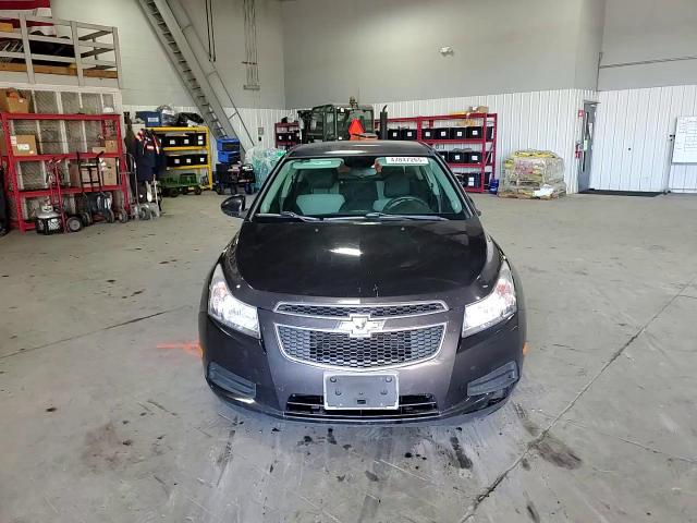 2014 Chevrolet Cruze - Image 11