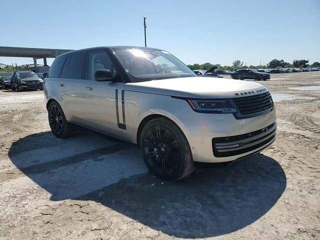 2023 Land Rover Range Rover - Image 15