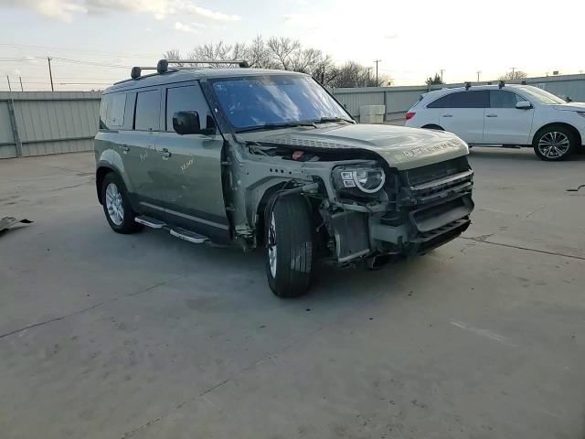 2021 Land Rover Defender - Image 12