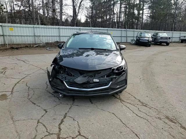 2016 Chevrolet Cruze - Image 10
