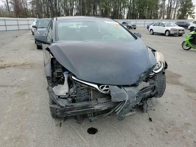 2015 Hyundai Elantra - Image 11
