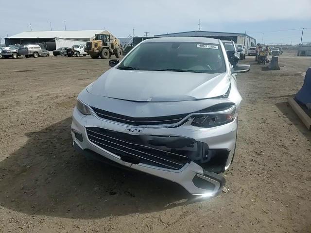 2016 Chevrolet Malibu - Image 11
