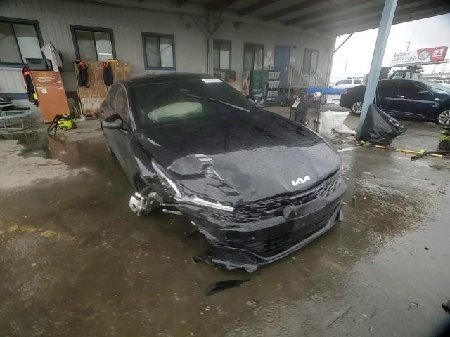 2024 Kia K5 - Image 11