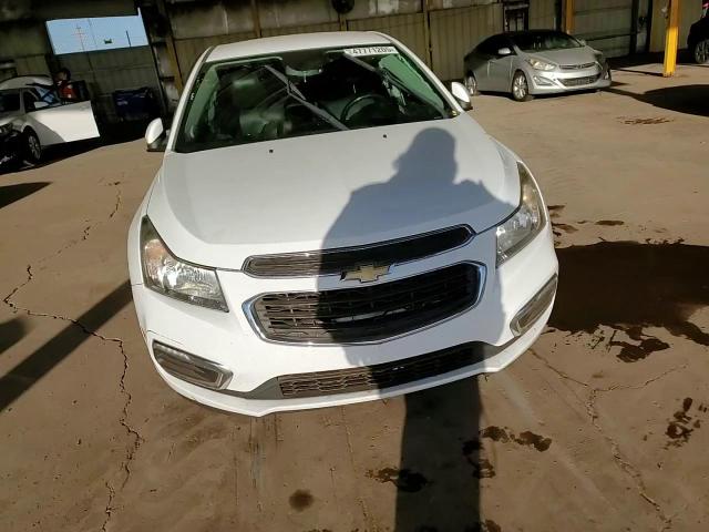 2015 Chevrolet Cruze - Image 10