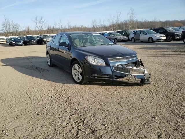 2011 Chevrolet Malibu - Image 10