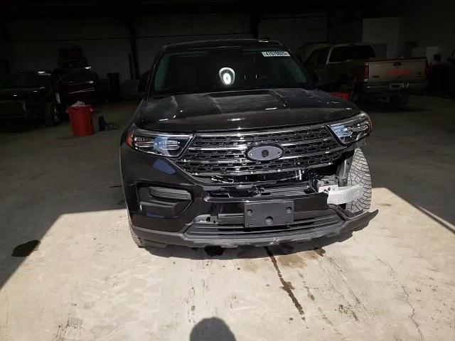 2021 Ford Explorer - Image 11