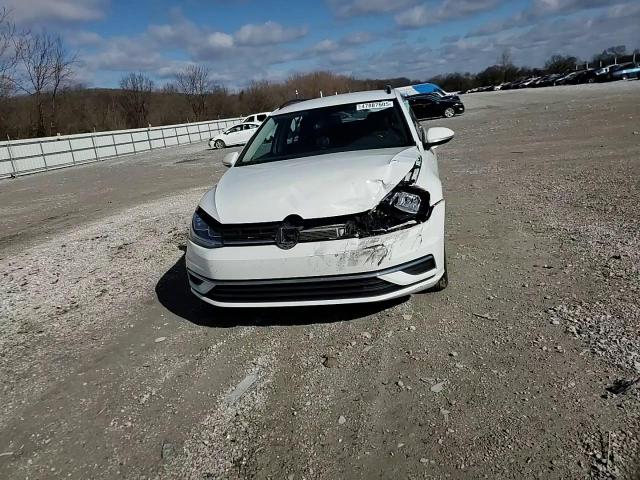 2018 Volkswagen Golf - Image 11