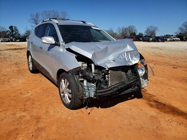 2012 Hyundai Tucson - Image 12