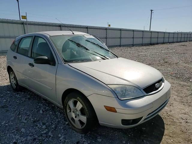 2007 Ford Focus - Image 11