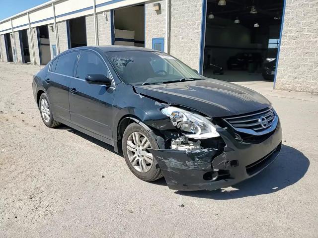 2012 Nissan Altima - Image 10