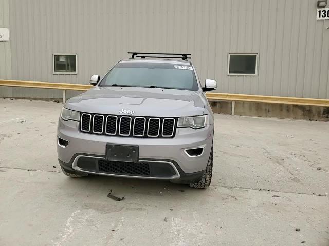 2018 Jeep Grand Cherokee - Image 12
