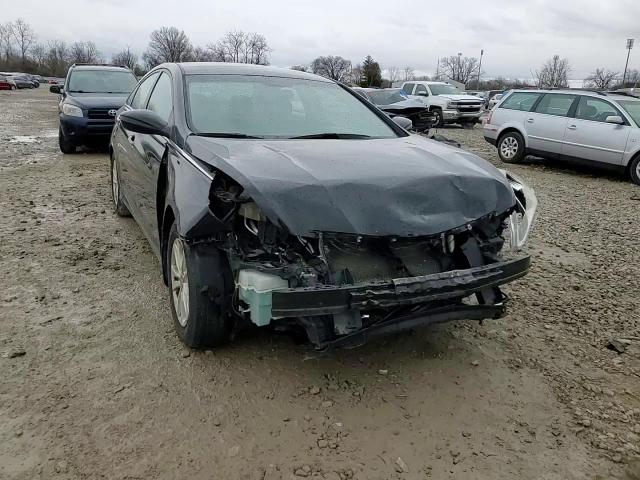 2011 Hyundai Sonata - Image 11