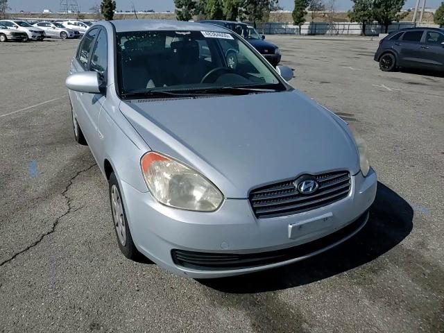 2007 Hyundai Accent - Image 11