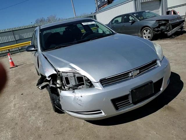 2011 Chevrolet Impala - Image 10