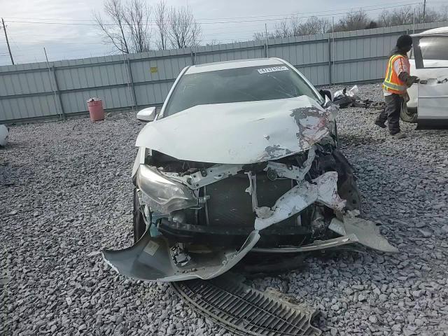 2014 Toyota Corolla - Image 10