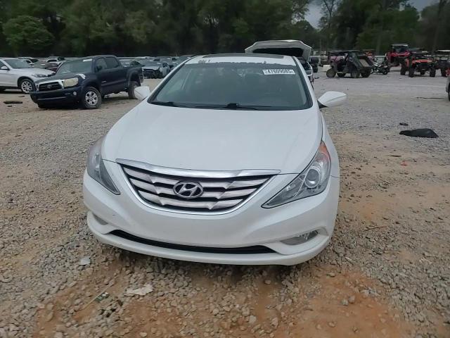 2012 Hyundai Sonata - Image 11