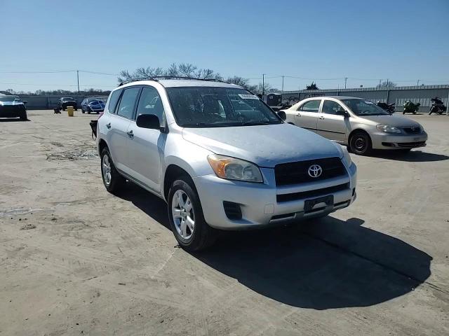 2009 Toyota RAV 4 - Image 12