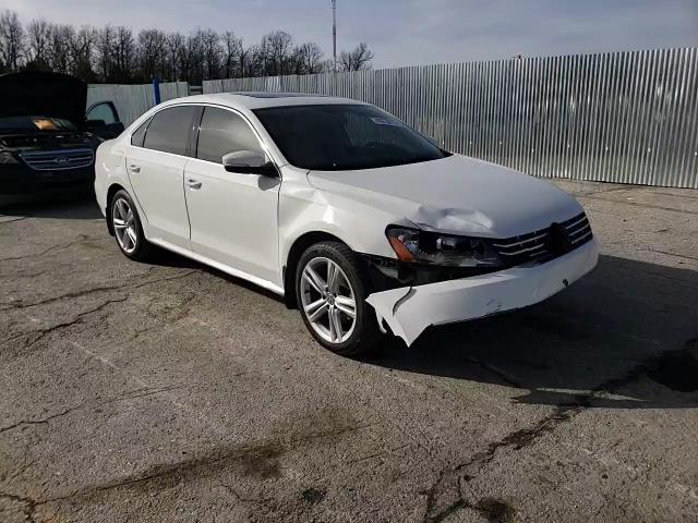 2014 Volkswagen Passat - Image 11