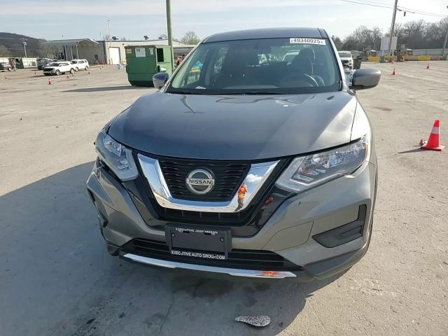 2018 Nissan Rogue - Image 12
