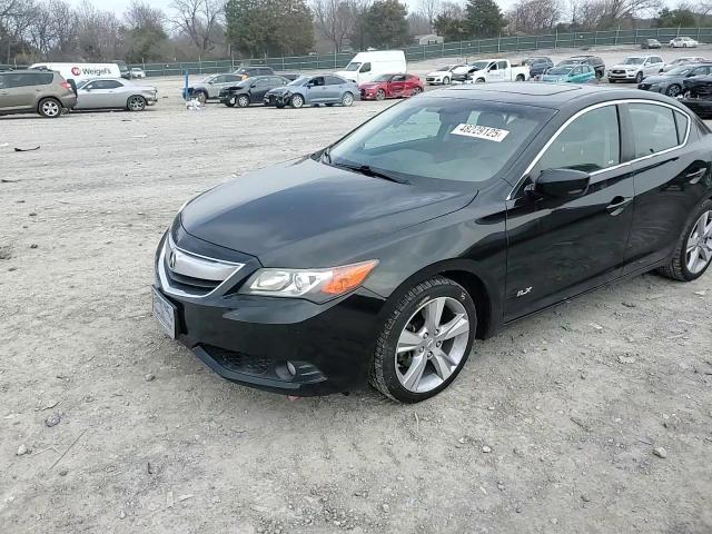 2013 Acura ILX - Image 11