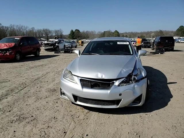 2011 Lexus IS - Image 11