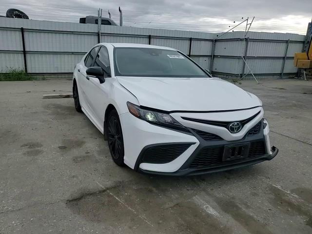 2022 Toyota Camry - Image 10