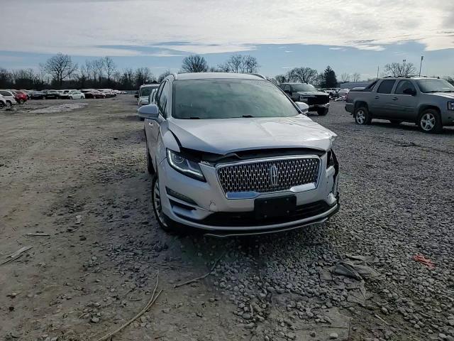 2019 Lincoln MKZ - Image 12