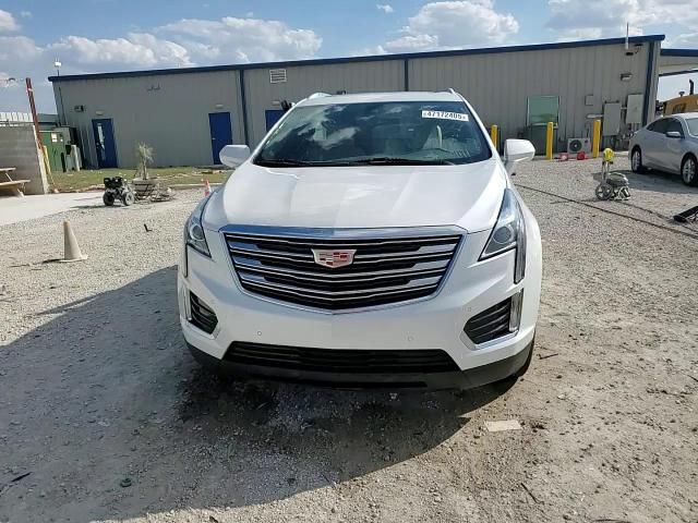 2018 Cadillac XT5 - Image 15