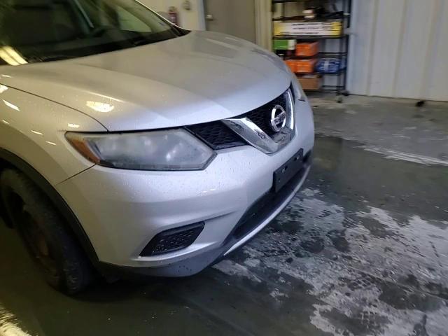 2016 Nissan Rogue - Image 10