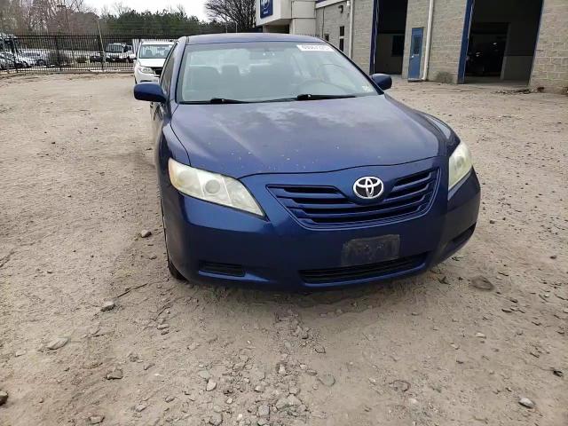 2009 Toyota Camry - Image 10