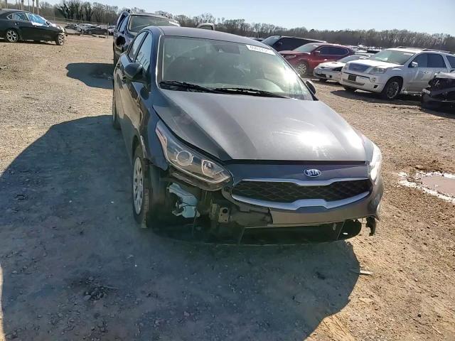 2019 Kia Forte - Image 10