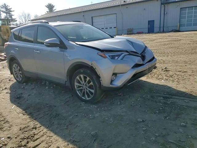 2017 Toyota RAV 4 - Image 11