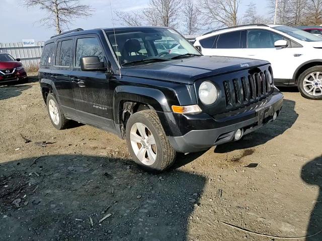 2012 Jeep Liberty (Patriot) - Image 11