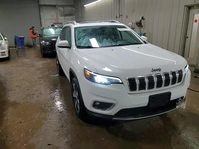 2019 Jeep Grand Cherokee - Image 13