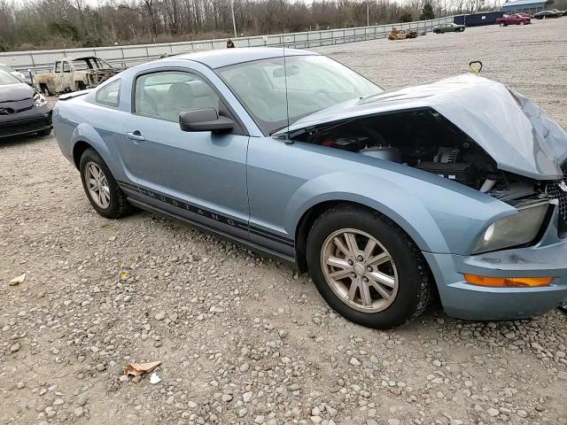 2008 Ford Mustang - Image 10