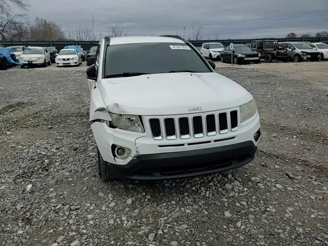 2012 Jeep Compass - Image 10