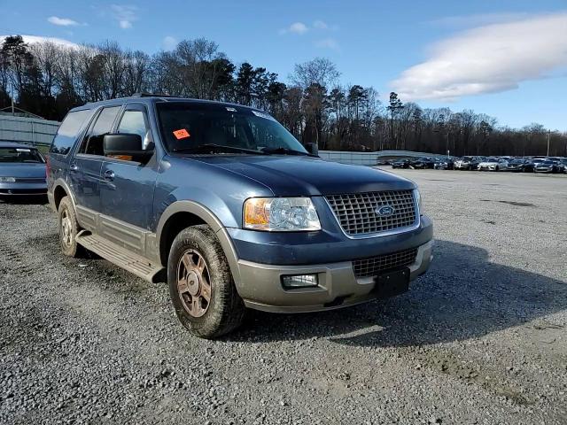 2004 Ford Expedition - Image 11